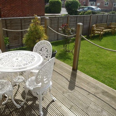 Gables Court Holiday Apartments Swanage Exterior photo
